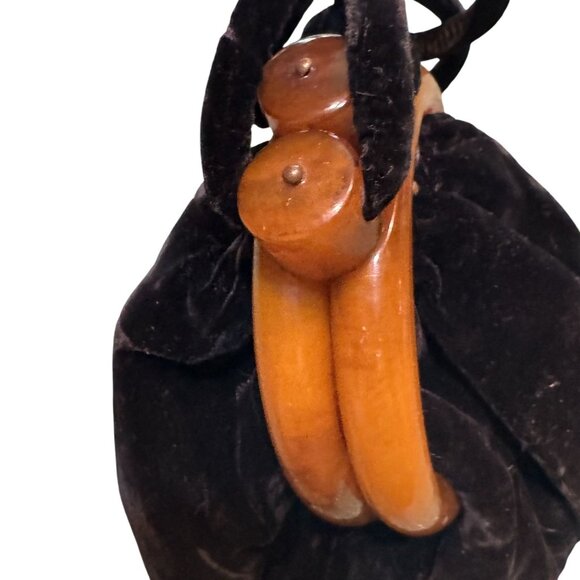 Vintage Black Velvet Handbag With Amber-Like Lucite Frame Drawstring Closure Gra - Picture 2 of 7